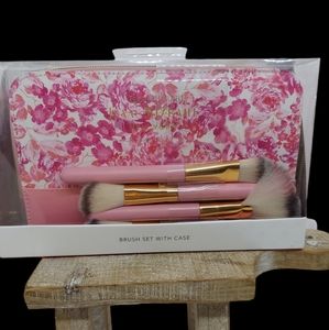 Isaac Mizrahi Make Up Brush Set w/ Case NWOT